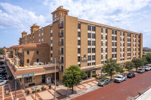 ULofts Apartments in Lubbock, TX - Building Photo