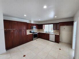 4233 Jackson St in Hollywood, FL - Building Photo
