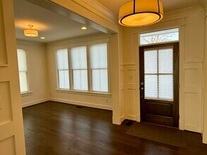 6909 Lemon Rd in McLean, VA - Building Photo - Building Photo