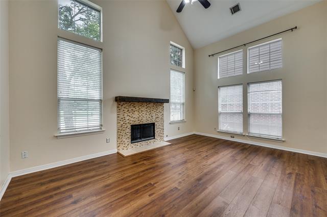 804 Santa Fe Trail in Irving, TX - Building Photo - Building Photo