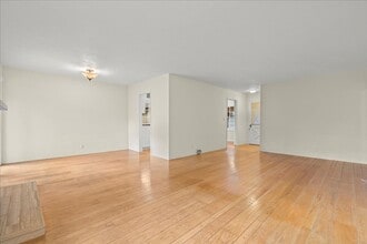 1502 Fordham Way in Mountain View, CA - Building Photo - Building Photo