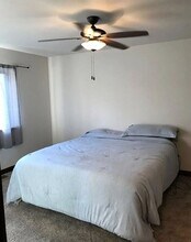 812 Daisy Ln in Eau Claire, WI - Building Photo - Building Photo