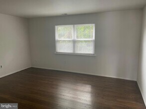 615 Silver Ct in Hamilton Township, NJ - Building Photo - Building Photo