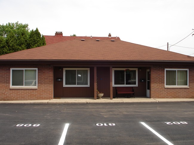 800-816 Northwest Blvd in Grandview Heights, OH - Building Photo - Building Photo