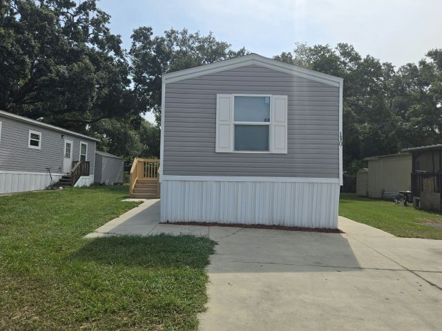 property at 130 Palmetto Terrace