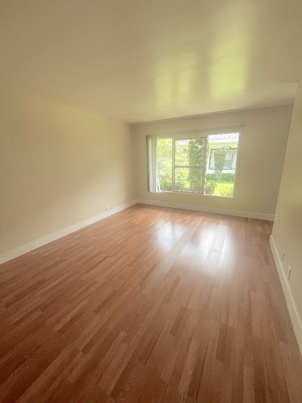 170 S Chester Ave in Pasadena, CA - Building Photo - Building Photo