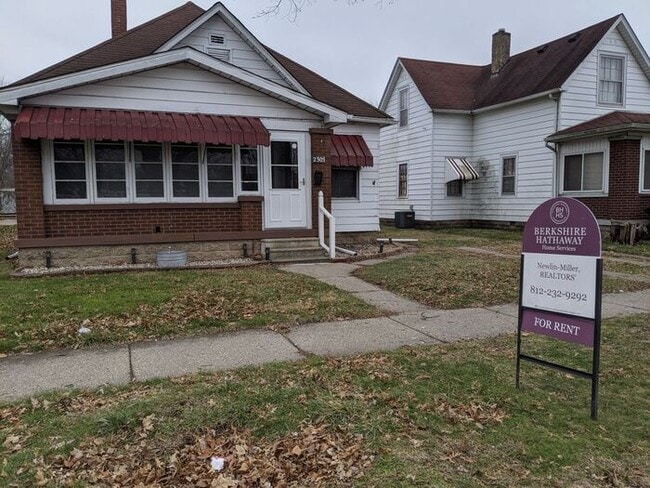 2305 N 14th St in Terre Haute, IN - Foto de edificio - Building Photo