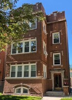2734 W Winnemac Ave, Unit 2 in Chicago, IL - Building Photo
