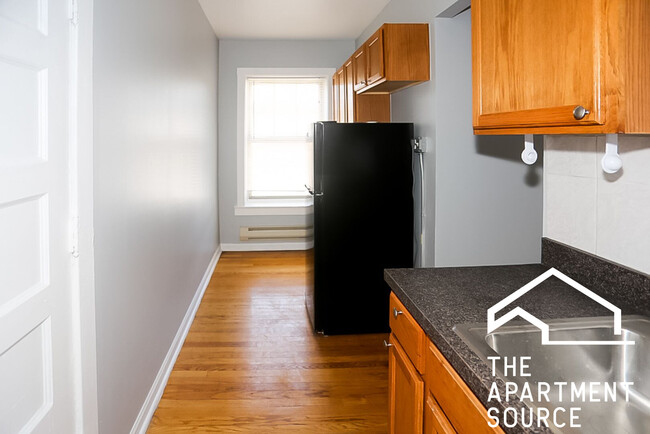 property at 3257 W Wrightwood Ave