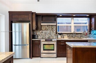 7701 NE 8th Ave in Miami, FL - Building Photo - Building Photo