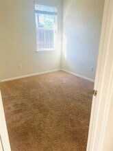 13700 Sage Grouse Dr in Austin, TX - Building Photo - Building Photo