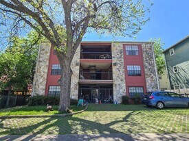 1903 E 20th St in Austin, TX - Building Photo