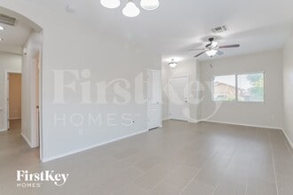 11584 W Stone Hearth St in Marana, AZ - Foto de edificio - Building Photo