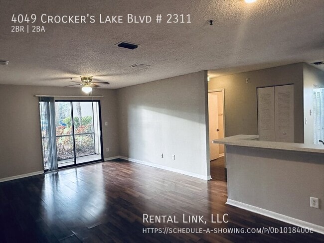 4049 Crockers Lake Blvd in Sarasota, FL - Building Photo - Building Photo