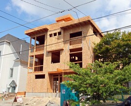 2048 NW 64th St in Seattle, WA - Foto de edificio - Building Photo