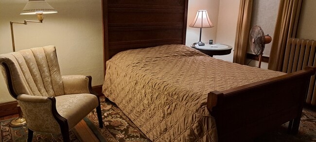 property at 101 N 34th St