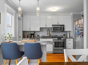 9 Cottage Park in Melrose, MA - Foto de edificio - Building Photo