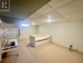 1463 Stoneybrook Crescent in London, ON - Building Photo - Building Photo