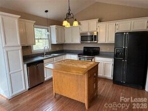 1908 Thurmond Pl in Charlotte, NC - Building Photo - Building Photo