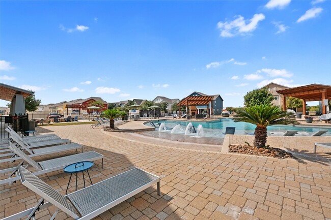 6607 Steamboat in San Antonio, TX - Building Photo - Building Photo