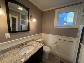 60 Grampian Way in Boston, MA - Building Photo - Building Photo