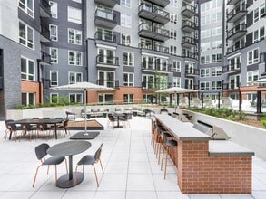 Modera H Street in Washington, DC - Foto de edificio - Building Photo