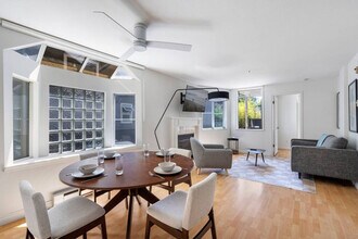 1126 W 11th Ave in Vancouver, BC - Building Photo - Building Photo