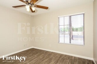 4237 W Grovers Ave in Glendale, AZ - Building Photo - Building Photo