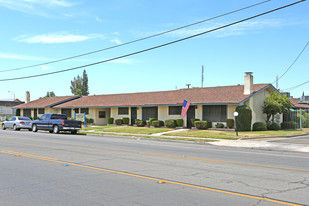 Dakota Villas Apartments