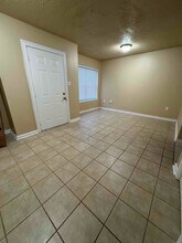 40468 W Hernandez Ave in Prairieville, LA - Building Photo - Building Photo