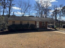 1012 Powell Dr in Raleigh, NC - Building Photo