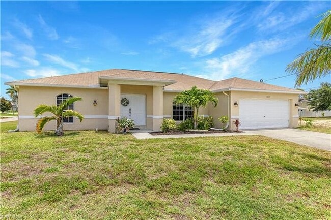 property at 1633 SW 23rd St