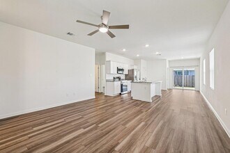 191 Light Timber Rd in Maxwell, TX - Building Photo - Building Photo