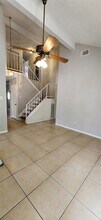 15902 Oak Mountain Dr in Houston, TX - Building Photo - Building Photo