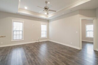 301 Chase Dr in Clarksville, TN - Building Photo - Building Photo