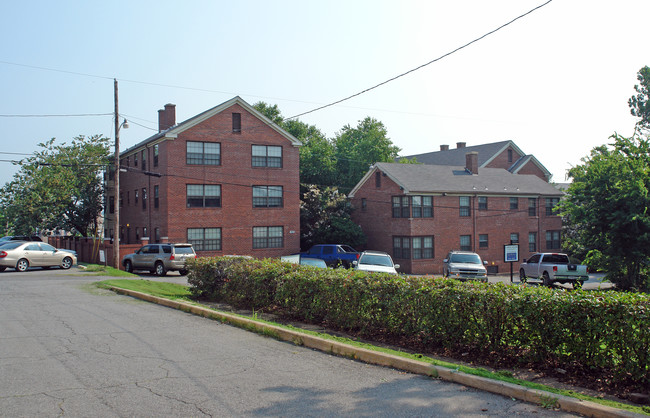 Capitol Square Apartments in Little Rock, AR - Building Photo - Building Photo