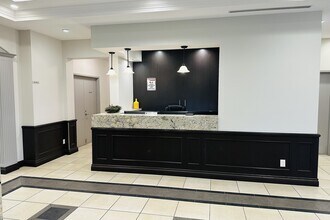 281 Woodbridge Ave in Vaughan, ON - Building Photo - Building Photo