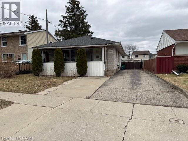 195 Sekura St in Cambridge, ON - Building Photo