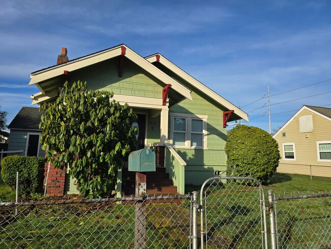 7214 S Alder St in Tacoma, WA - Building Photo - Building Photo