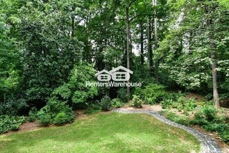 3776 N Stratford Rd NE in Atlanta, GA - Building Photo - Building Photo