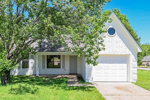6801 College Park Cove in Olive Branch, MS - Building Photo
