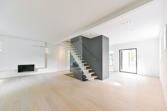 180 Belsize Dr in Toronto, ON - Building Photo - Building Photo