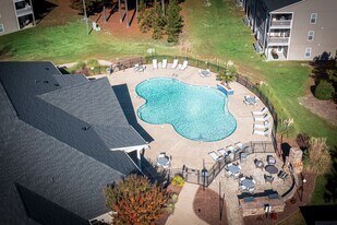 Waterford Apartments in Spring Lake, NC - Building Photo