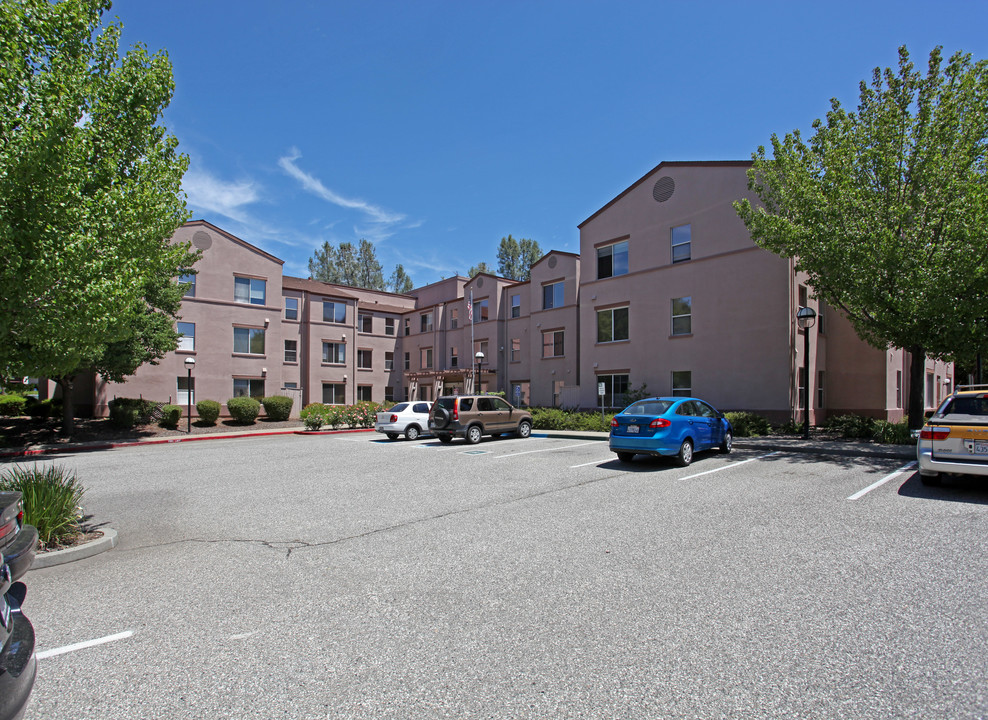 Valley Oaks Apartments in Auburn, CA - Building Photo