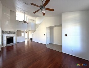 6502 Griffith Loop in Killeen, TX - Building Photo - Building Photo