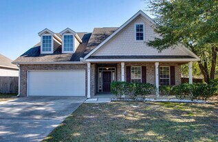 134 Crab Apple Ave in Crestview, FL - Building Photo
