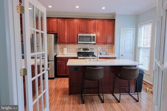 4605 Lambert Pl in Alexandria, VA - Building Photo - Building Photo