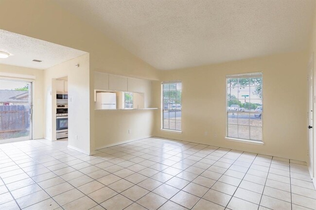 1915 Prairie Knoll Ct in Austin, TX - Building Photo - Building Photo