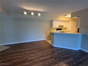 13621 Eagle Ridge Dr in Ft. Myers, FL - Building Photo - Building Photo