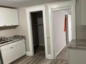 101 Elsner St in Syracuse, NY - Foto de edificio - Building Photo